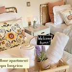 Casa Delicosta- 2 Flat With Garden, 15 Min From